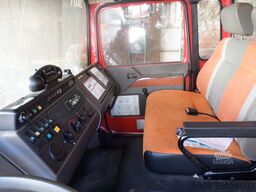 MAGIRUS DEUTZ Feuerwehr Drehleiter Magirus DLK 23/12    1 hand