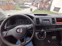 VW T 6 2,0 TDI BlueMotion Werkzeugregale
