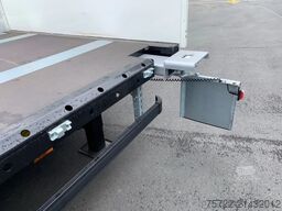 PAVIC TBPA 14 64ZC PRITSCHE MIT CONTAINERVERRIEGELUNG...