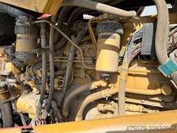 CATERPILLAR CS - 563 E / Walzenzug / 6 Zylinder / Planiersch