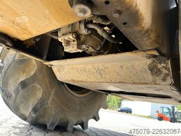 CATERPILLAR CS - 563 E / Walzenzug / 6 Zylinder / Planiersch
