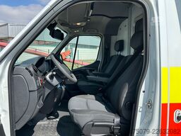 RENAULT Master / Rettungswagen Trage / Liege