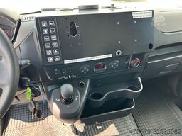 RENAULT Master / Rettungswagen Trage / Liege