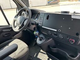 RENAULT Master / Rettungswagen Trage / Liege