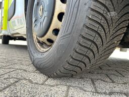 RENAULT Master / Rettungswagen Trage / Liege