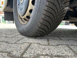 RENAULT Master / Rettungswagen Trage / Liege