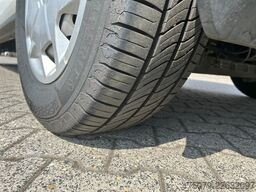 FORD Transit / RTW / Trage Liege
