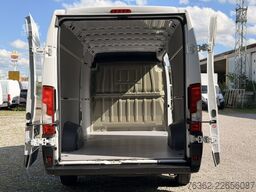Peugeot Boxer Kasten 435 L4H2  180 AUT/NAvi/PDC