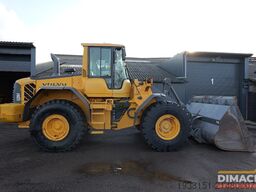 Volvo L120F 4x4 - smeersysteem - camera - airco - NL ...
