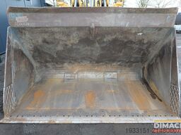 Volvo L120F 4x4 - smeersysteem - camera - airco - NL ...