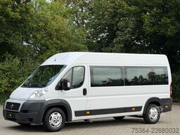 FIAT Ducato 2.3 Multijet Maxi 5 Sitze Rollstullift