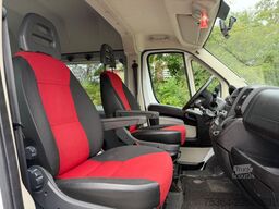 FIAT Ducato 2.3 Multijet Maxi 5 Sitze Rollstullift