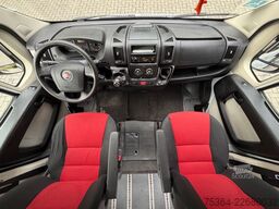 FIAT Ducato 2.3 Multijet Maxi 5 Sitze Rollstullift