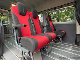FIAT Ducato 2.3 Multijet Maxi 5 Sitze Rollstullift