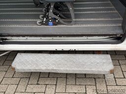 FIAT Ducato 2.3 Multijet Maxi 5 Sitze Rollstullift