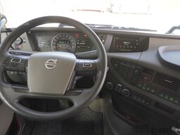 Volvo FH 460 Globetrotter tractor unit