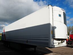 Schmitz Cargobull Bi-temperature refrigerated trailer