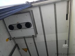 Schmitz Cargobull Bi-temperature refrigerated trailer