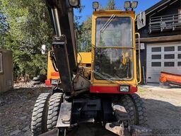 Åkerman H3M Wheeled Excavator – Tiltrotator and Bucket