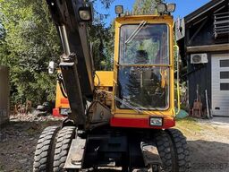 Åkerman H3M Wheeled Excavator – Tiltrotator and Bucket