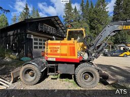 Åkerman H3M Wheeled Excavator – Tiltrotator and Bucket
