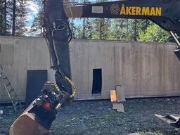 Åkerman H3M Wheeled Excavator – Tiltrotator and Bucket