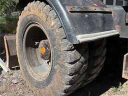 Åkerman H3M Wheeled Excavator – Tiltrotator and Bucket