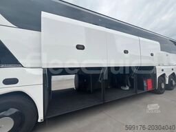 Neoplan Starliner