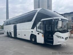 Neoplan Starliner