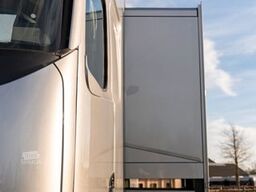 MERCEDES-BENZ Actros 2651 STX Pop-Out, Pop-Up. u. Wohntrailer