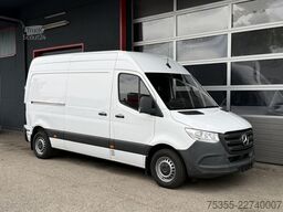 MERCEDES-BENZ Sprinter 215 CDI L2H2 Klima 7MBUX Heckschaden
