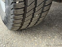 MERCEDES-BENZ Sprinter 215 CDI L2H2 Klima 7MBUX Heckschaden