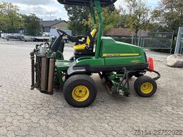 John Deere 8900A