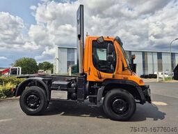 UNIMOG U 400 4x4 Fahrgestell Vario Pilot Zapfwelle LOF