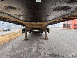 Krone curtain-side trailer