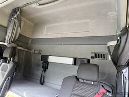 Renault T460 Sleepercab / Euro 6 / 2 x Tank