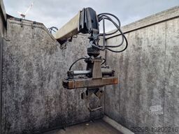  H&W HWDKSK38 / Glasrecycling / Kran / Lenkachse