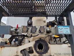  H&W HWDKSK38 / Glasrecycling / Kran / Lenkachse