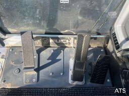 Fuchs MHL 320 S5 Material handler with grab. WATCH VIDEO