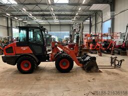 Kubota R 065