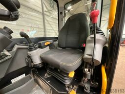 JCB HD 110 WT Hydradig Rototilt