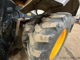 JCB HD 110 WT Hydradig Rototilt