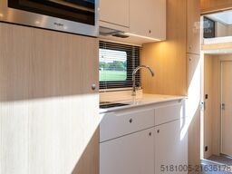 Scania S500  New Scania S500 STX! 6 horses plus living...