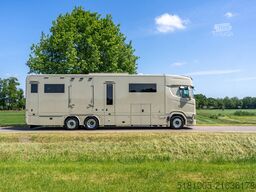 Scania S500  New Scania S500 STX! 6 horses plus living...