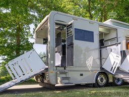 Scania S500  New Scania S500 STX! 6 horses plus living...