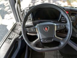 Scania S500  New Scania S500 STX! 6 horses plus living...