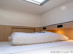 Scania S500  New Scania S500 STX! 6 horses plus living...