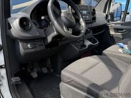 Mercedes-Benz Sprinter 317
