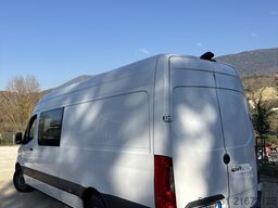 Mercedes-Benz Sprinter 319 6 posti long