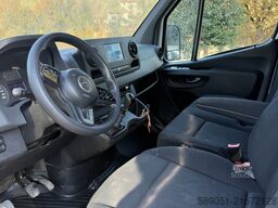 Mercedes-Benz Sprinter 319 6 posti long